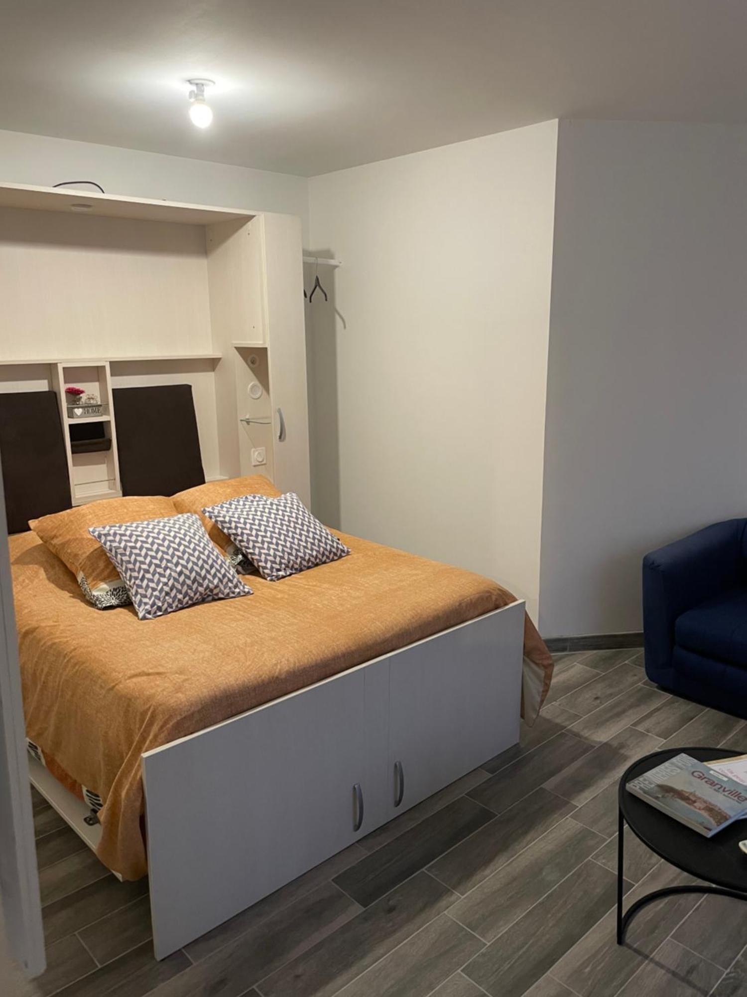 Appartement Rdc Granville Exterior photo